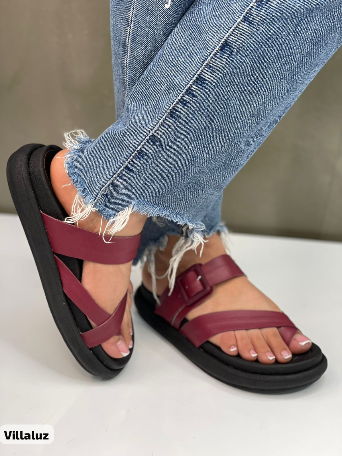 Sandalias en cuero villa